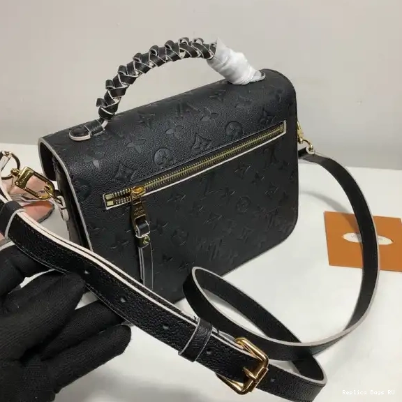 Affordable VUITTON LOUIS METIS POCHETTE 0620